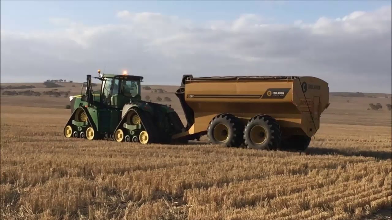 John Deere 9520RX and Coolamon Chaser Bin
