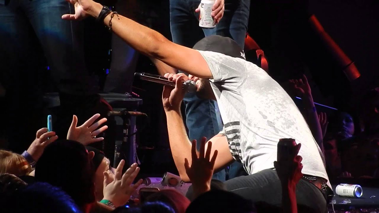 Luke Bryan Falls of Stage 5/29 Charlotte, NC