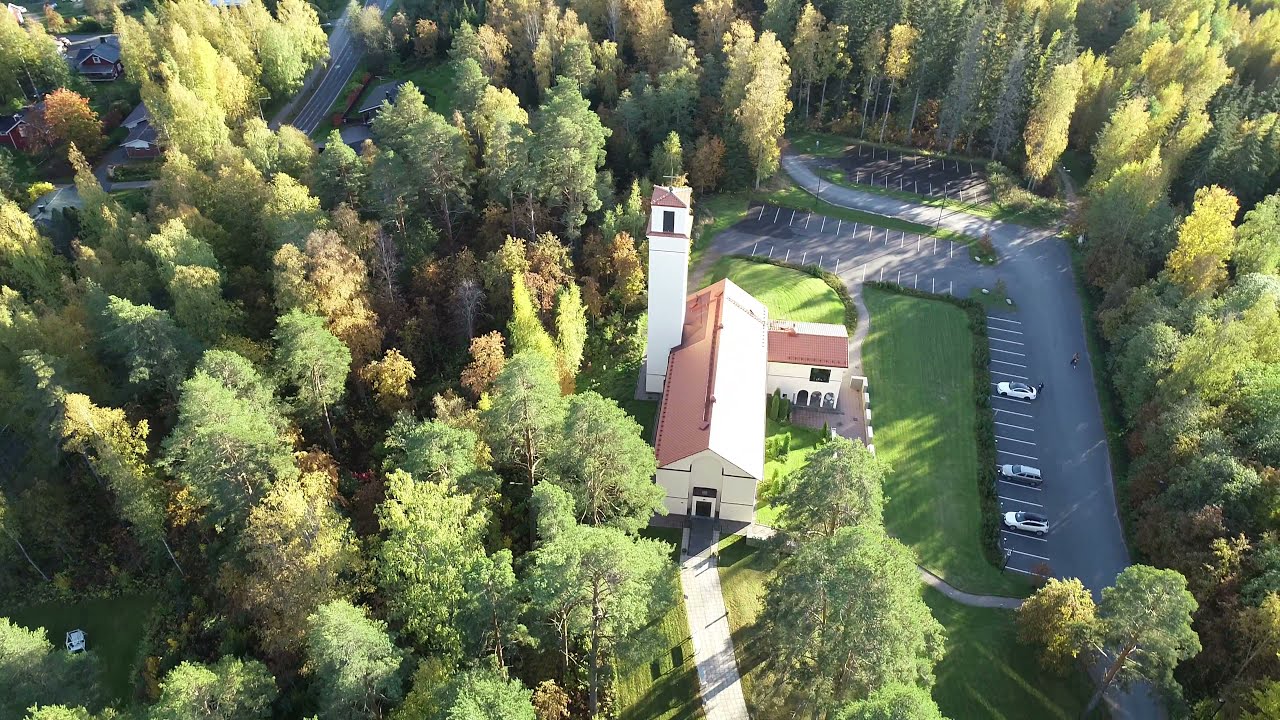 Drone Muurame kirkko 27.9.2021