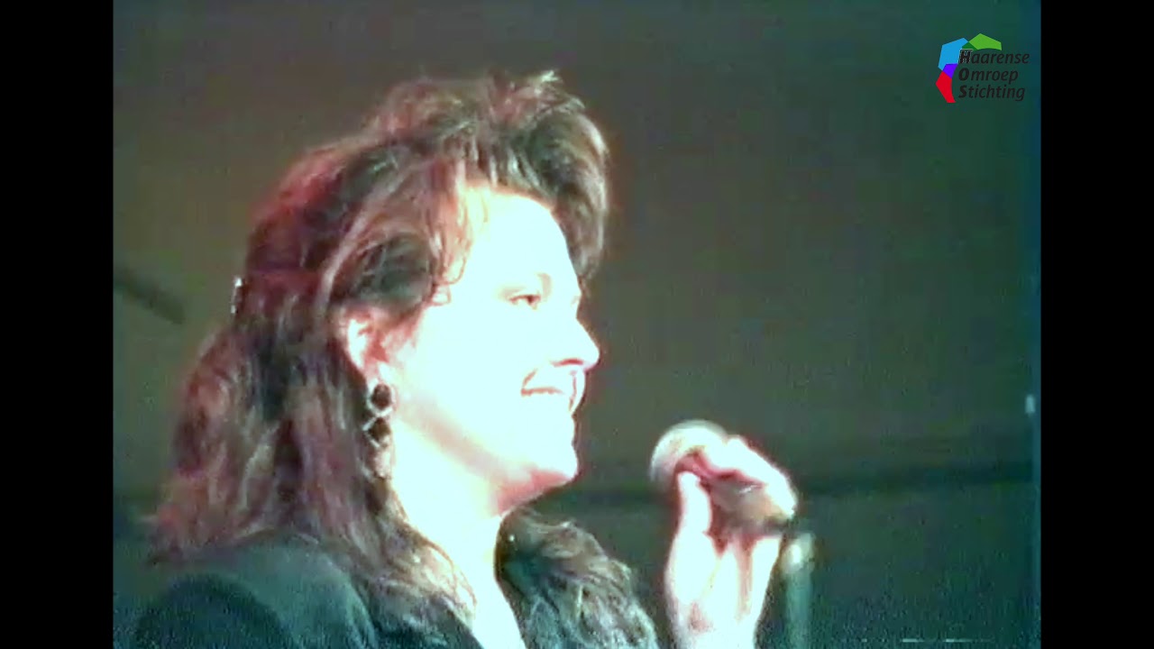 1995: Laura Manson en Johnny Walker & the Jack Daniels band tijdens de country avond op HW
