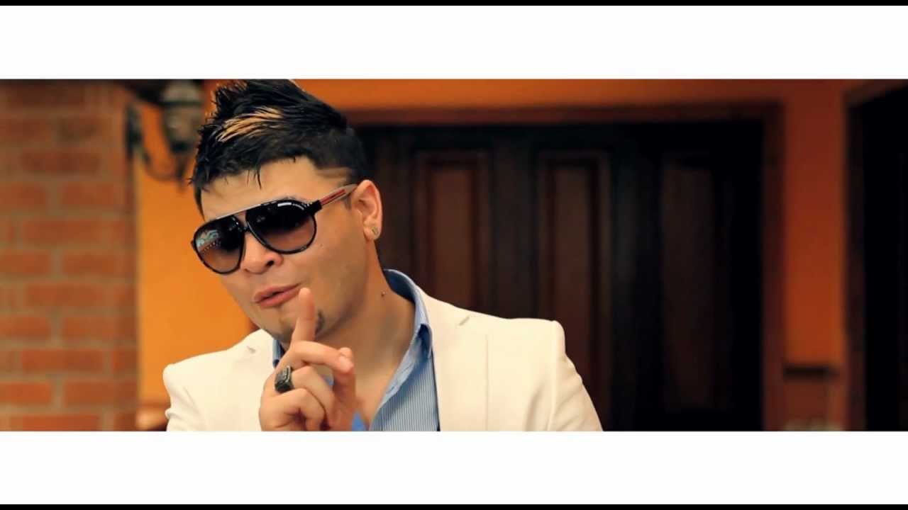 Farruko HOLA BEBA -Video Oficial