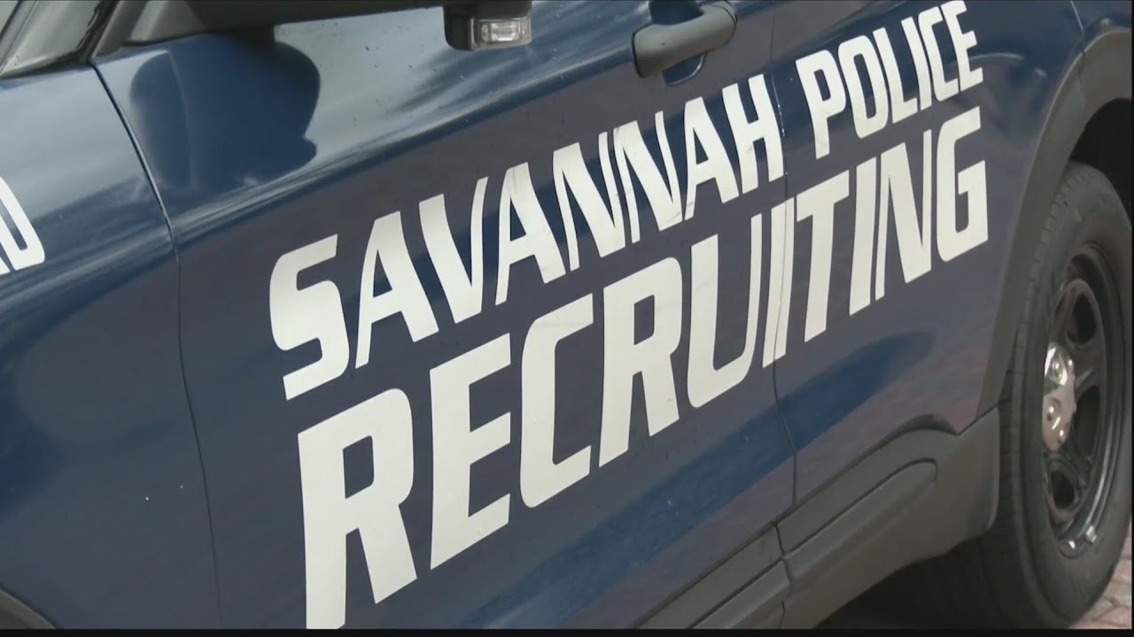 Savannah PD works to fill vacancies with expos, salary boosts