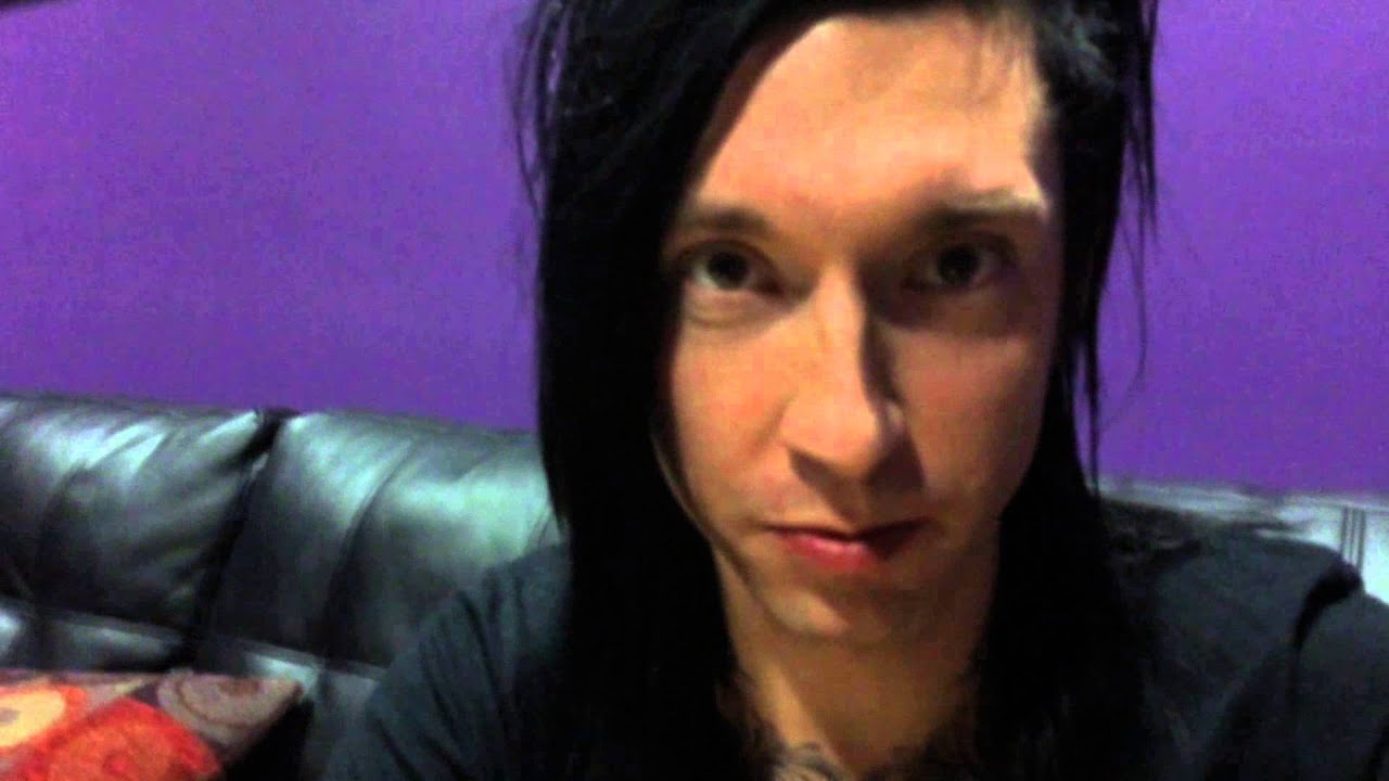 Vlog edition - episode 14 - crowds, football, video games, the black mass tour
