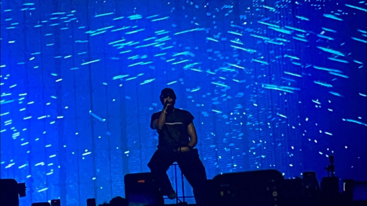 Damso - Morose ( Arena Genève 11/11/2022 )