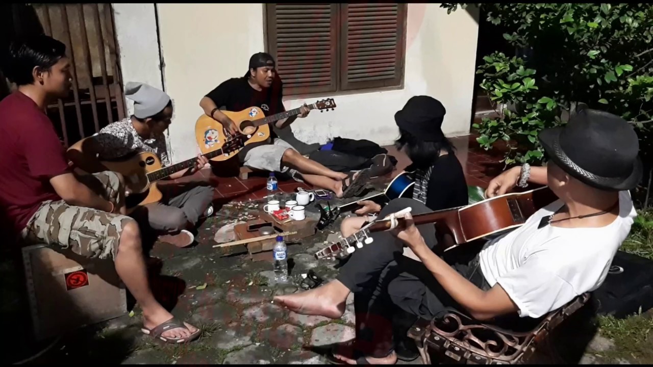 Nongkrong di Markas RTJ - Joni Lebay Akustik