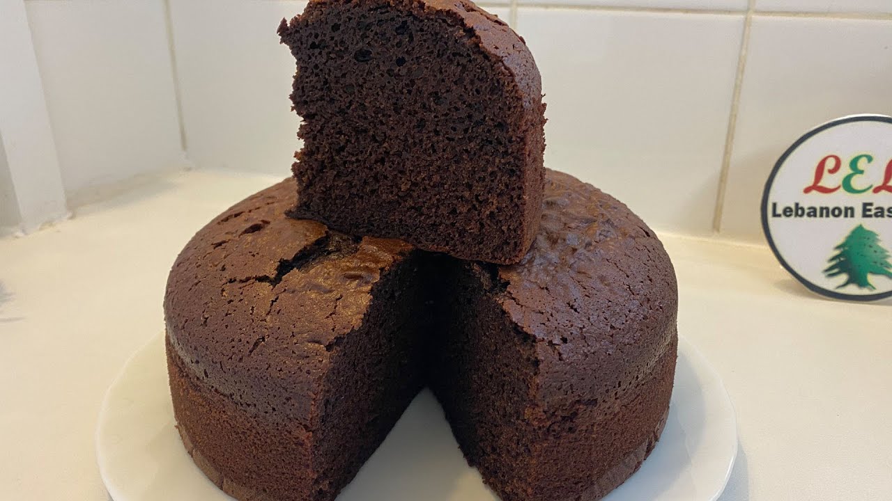 Easy Chocolate Cake - كيكة الشوكولا الاسفنجية من اول تجربة تأكدي بتنجح معك