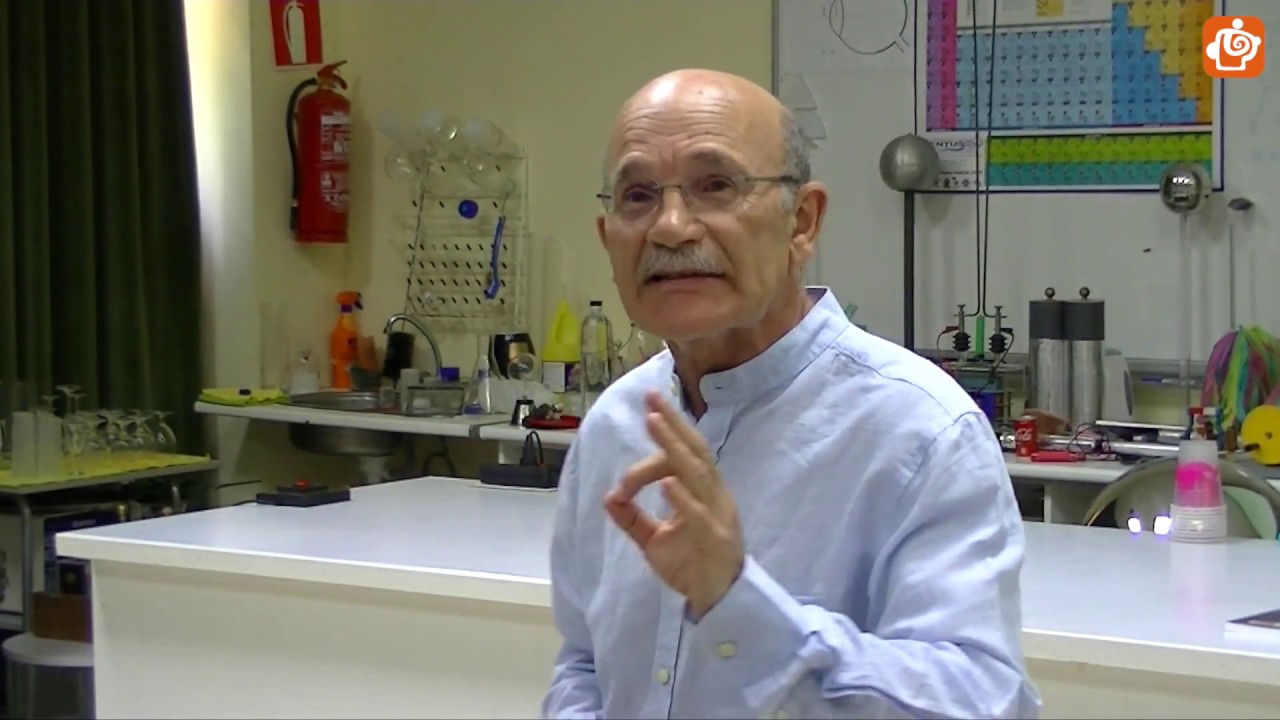 Física y Mitología: experimentando con mitos - Santiago Velasco Maíllo
