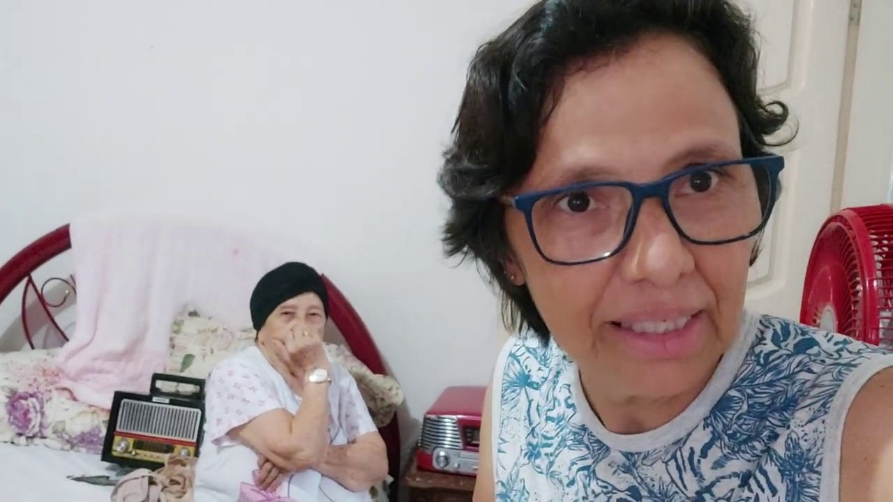 A CASA DE D. NAIR VAI VIRAR UM CABARÉ... KKKKKKK