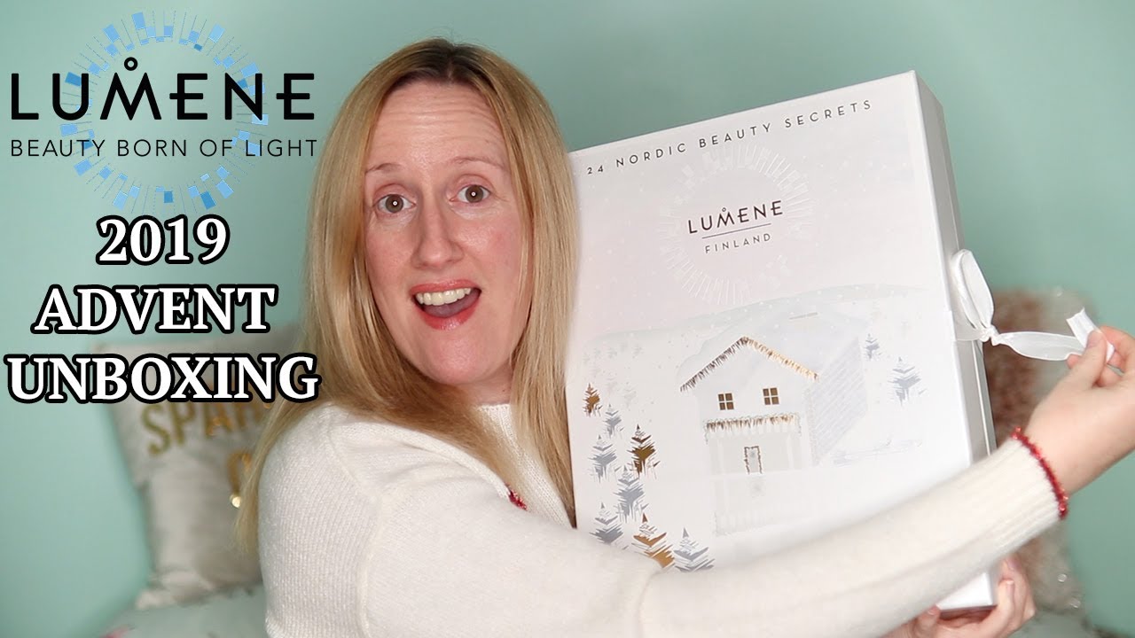 Unboxing the 2019 Lumene Advent Calendar | Cost £89.90 | Skin care and Make Up |  Louise Horn