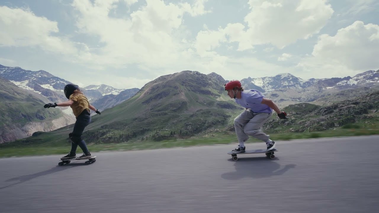 🛹🎶Intense Electronic Music with downhill Skateboarding, good songs to listen to in the car