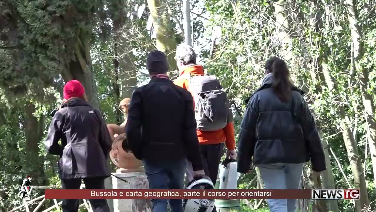 Bussola e carta geografica, parte il corso per orientarsi