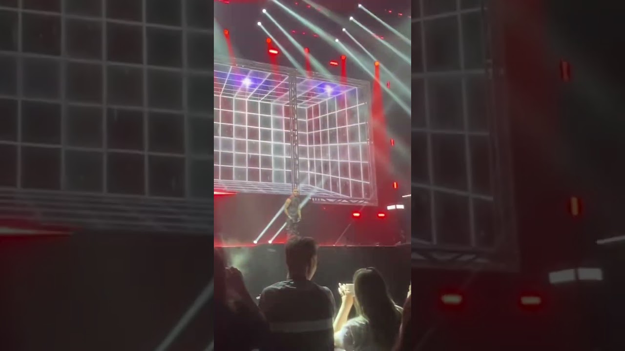 Aston Merrygold backflip, beat again tour 2021