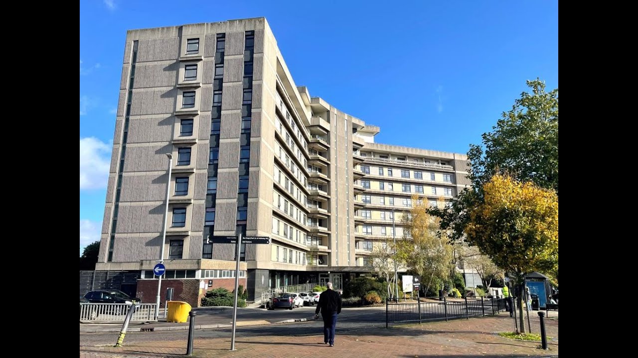Flat 10, The Panorama, Park Street, Ashford, Kent, TN24 8DF – October 2025 Auction