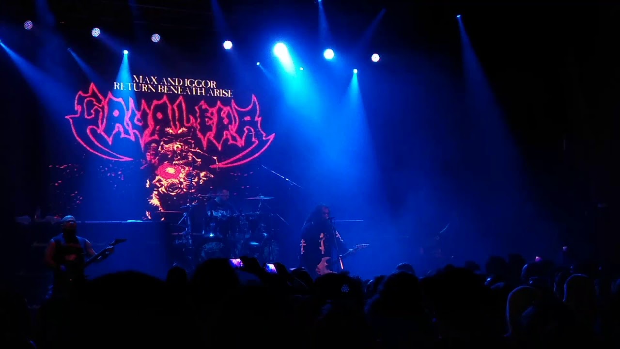 Max + Iggor Cavalera - Dead Embryonic Cells (Teatro de Flores, Buenos Aires, Argentina, 08.06.19) HD