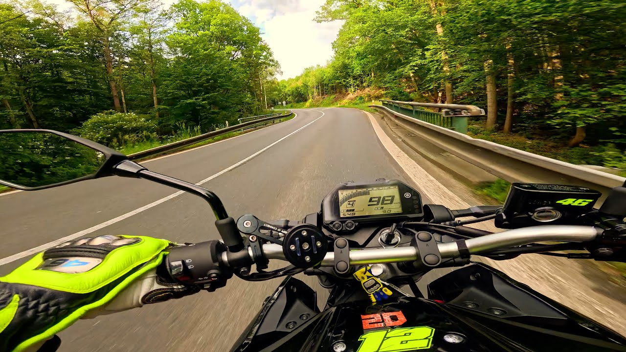 YAMAHA MT 03 | POV Ride With MT 07