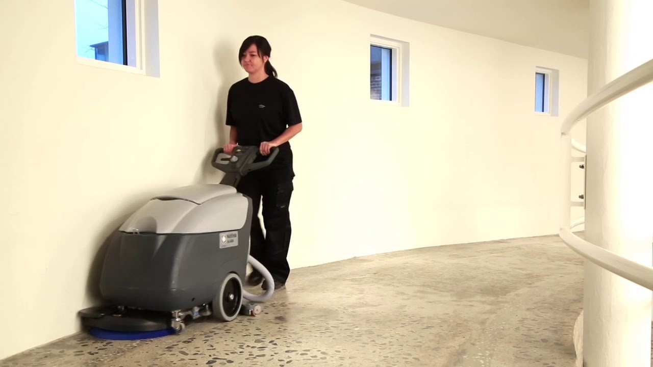 Nilfisk SC400 - Compacte, fonctionnelle et agréable à manoeuvrer