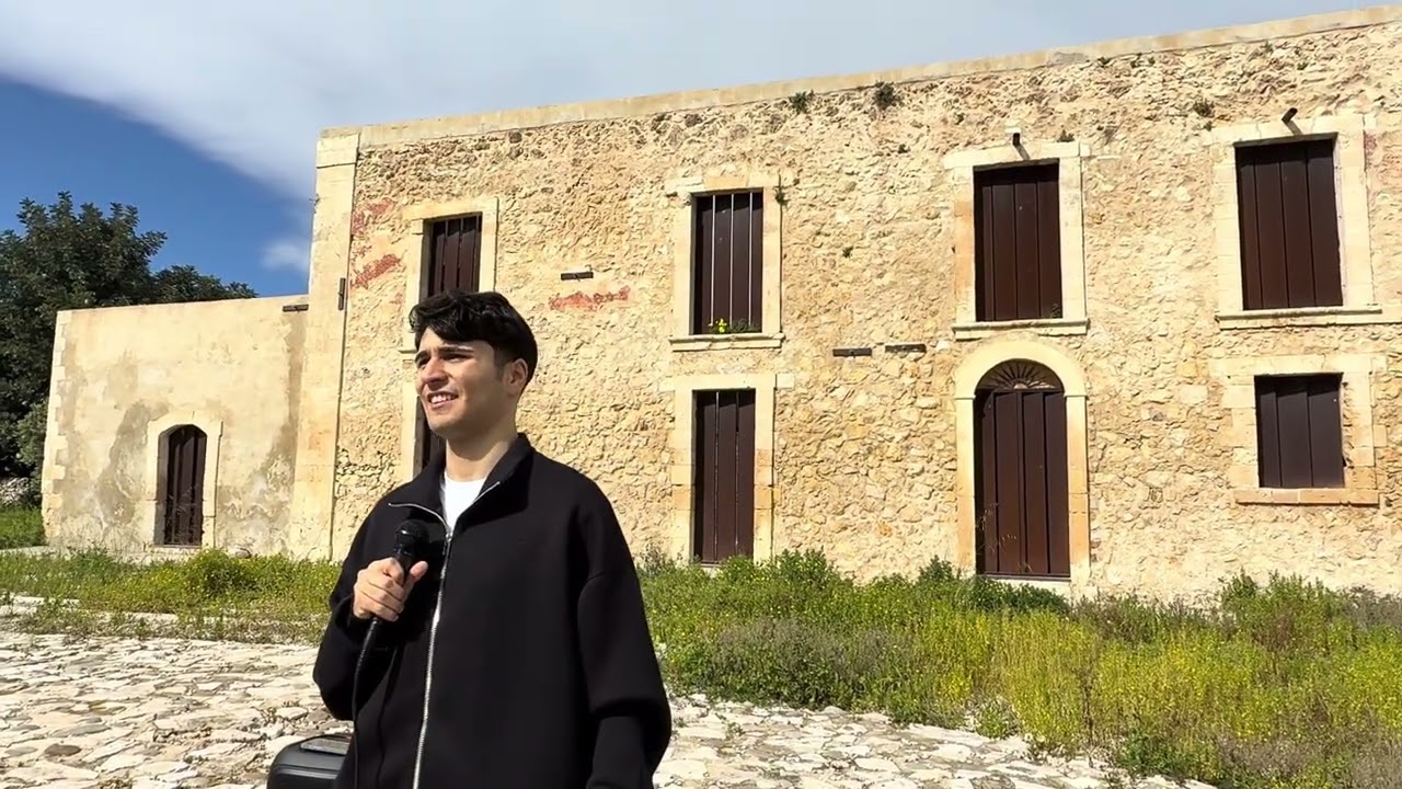 La mia interpretazione della canzone “Se stasera sono qui” (di Luigi Tenco e Mogol).