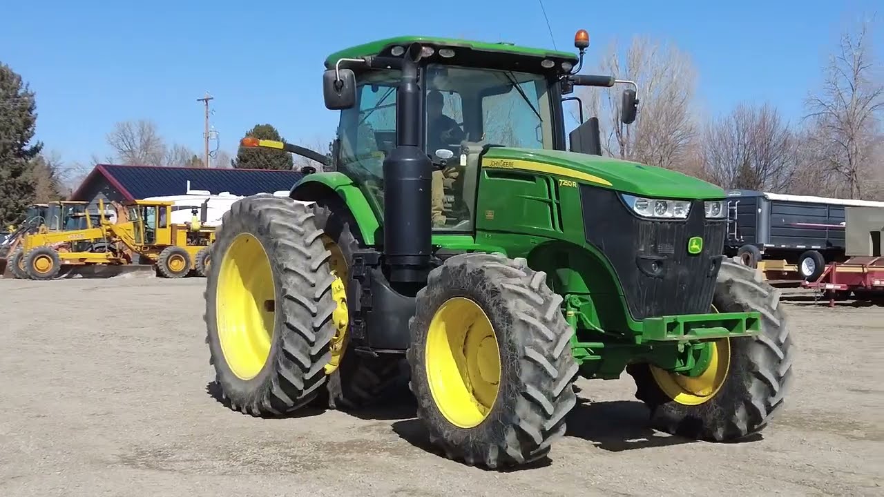 John Deere 7250R Tractor