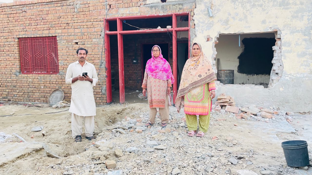 Aj   To Bhai Javeed  Nay Saray Darwaza Kherkiya Tor Dale 