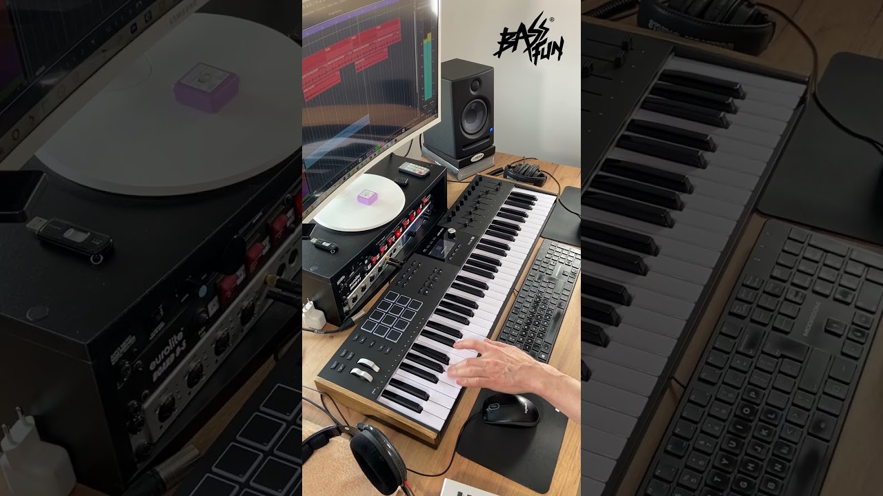 new retro wave synthwave | Bass Fun #synthwavetypebeat #bassfun #retrowave