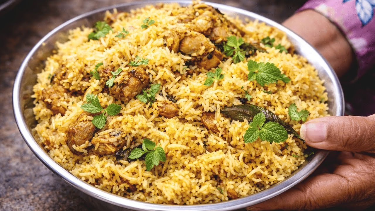 Chicken Dum Biryani Recipe | Easy Restaurant Style Chicken Biryani at Home