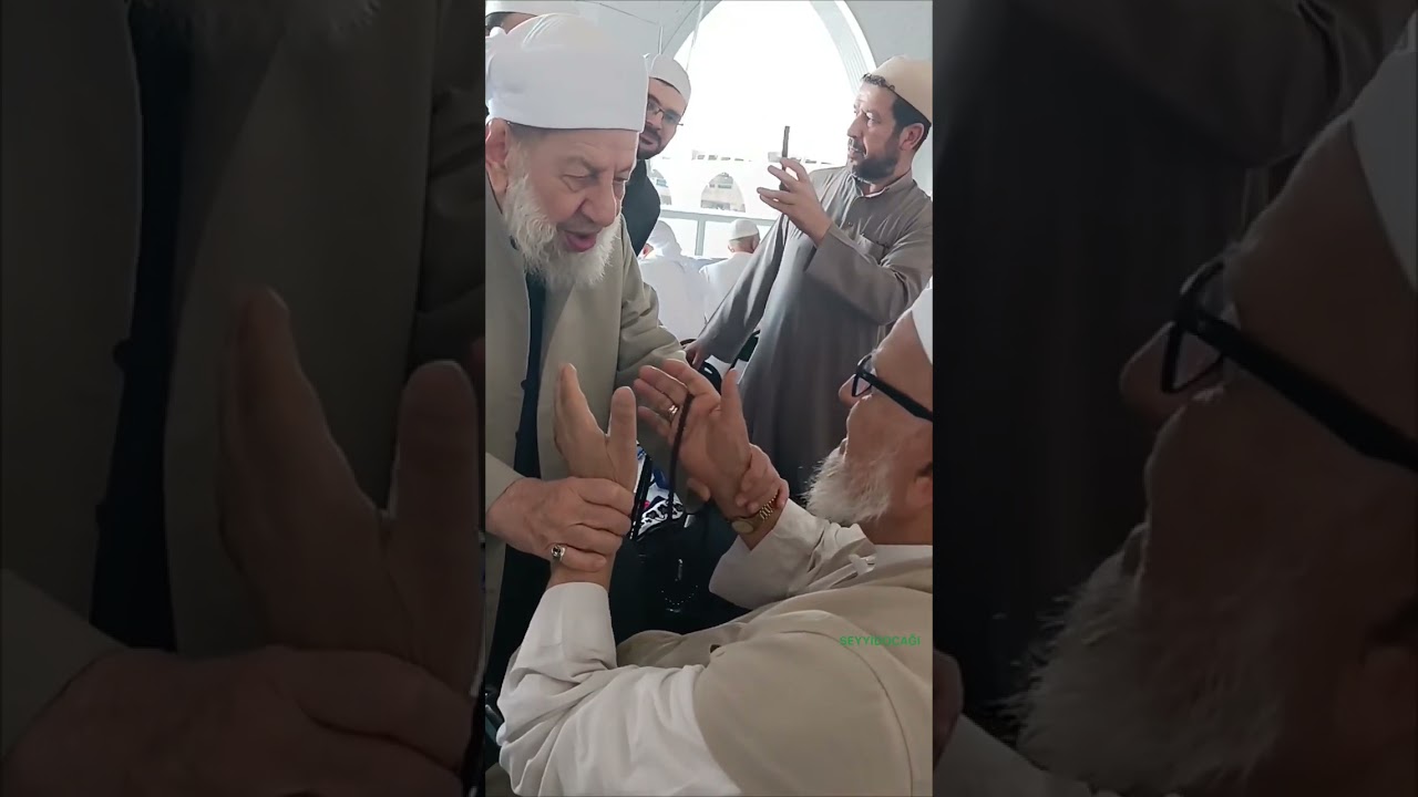Seydaye Şeyh Molla Burhaneddin Tillovi Hz Kamil Şenocak Hoca Umrede