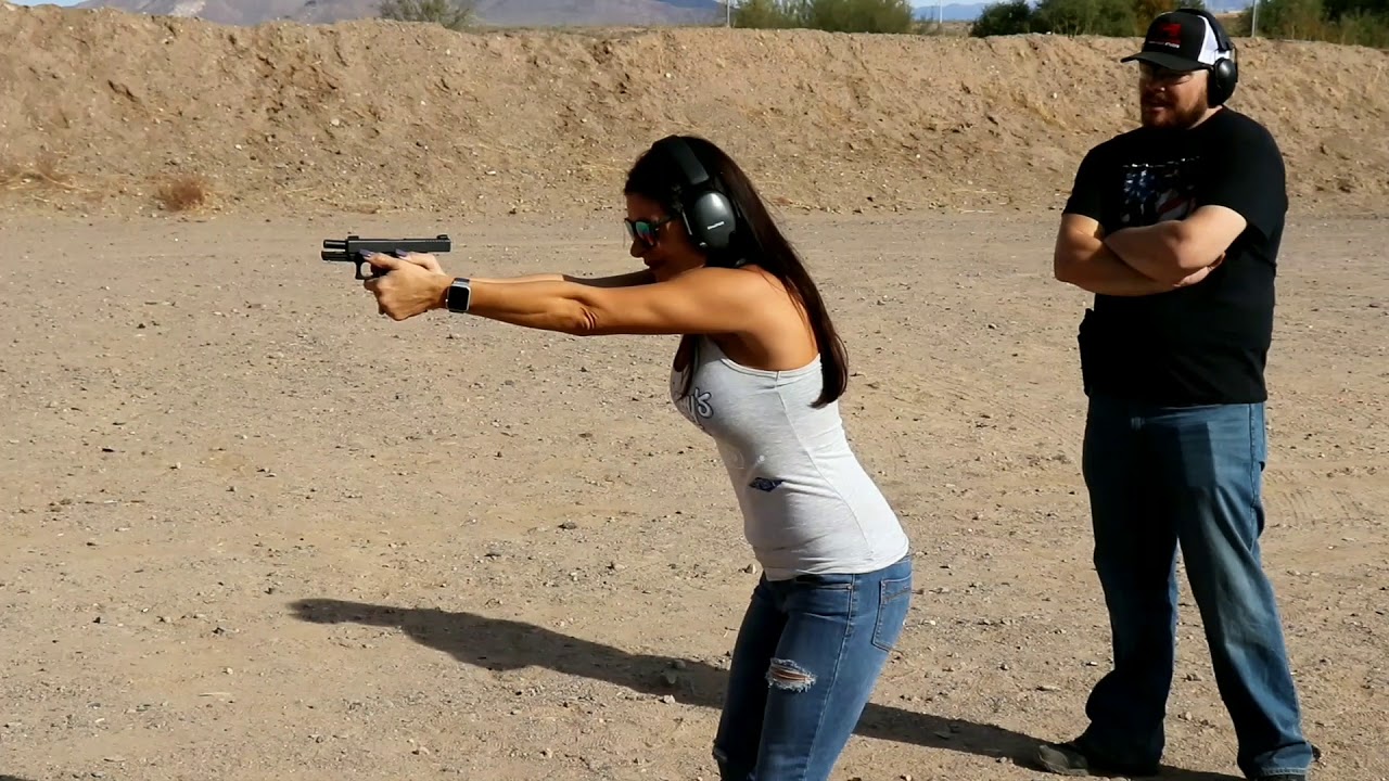 Mother Daughter day with Center Mass Defense | Guns Review Channel | &reg;Center Mass Defense - Official