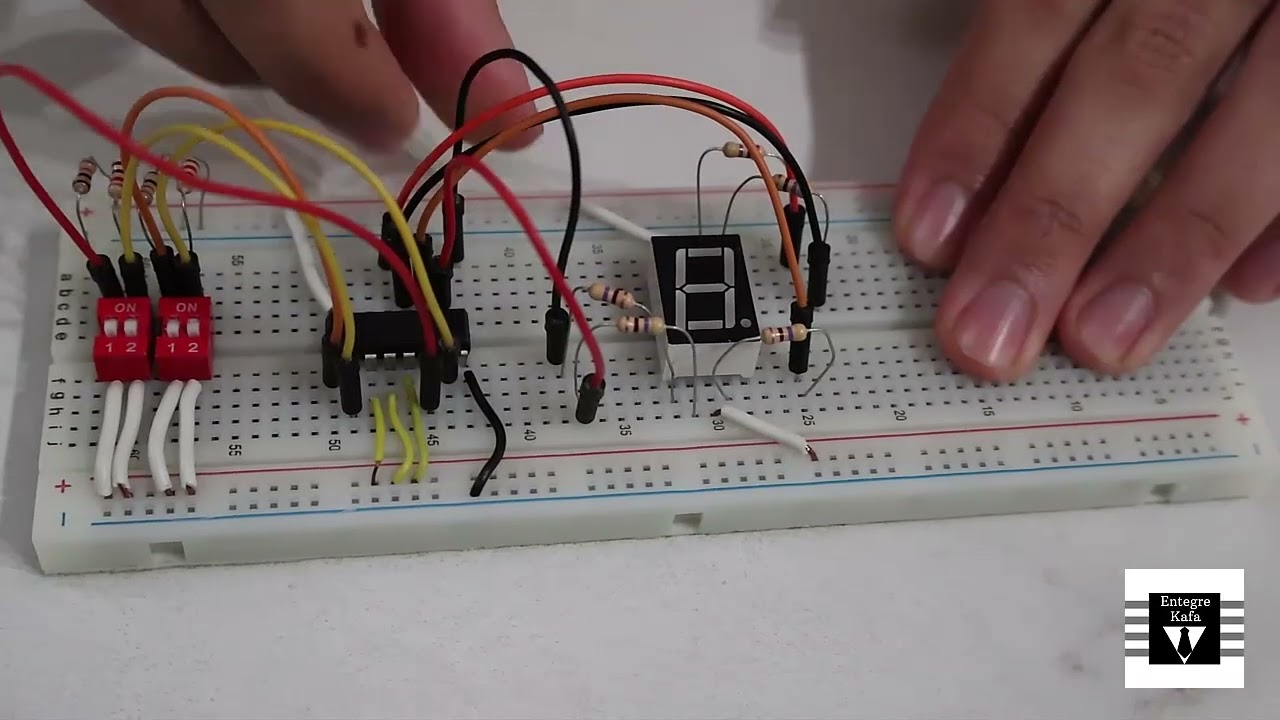 7447 BCD to 7 SEGMENT DISPLAY DECODER