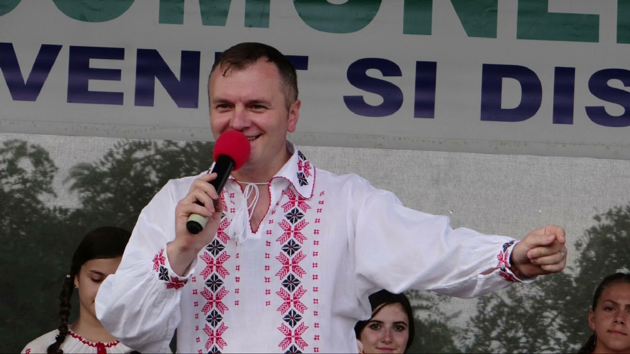 Auraş Stoica -  Mama  mea,  icoană  sfantă.