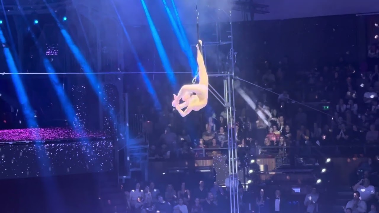 Sára Nagyhegyi - Hair hanging / Budapest Circus Festival 2024
