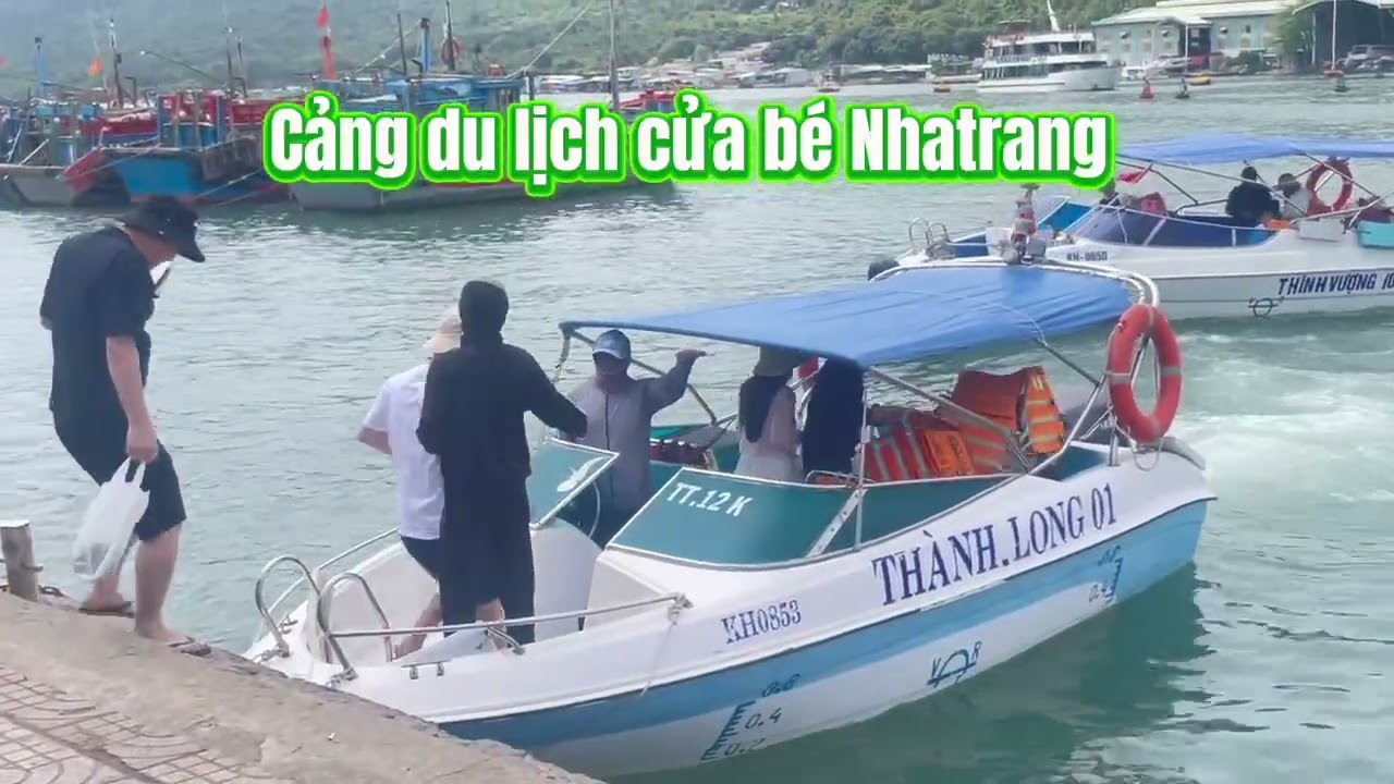 Du lịch Nhatrang tham quan cảng cửa bé đi đảo 