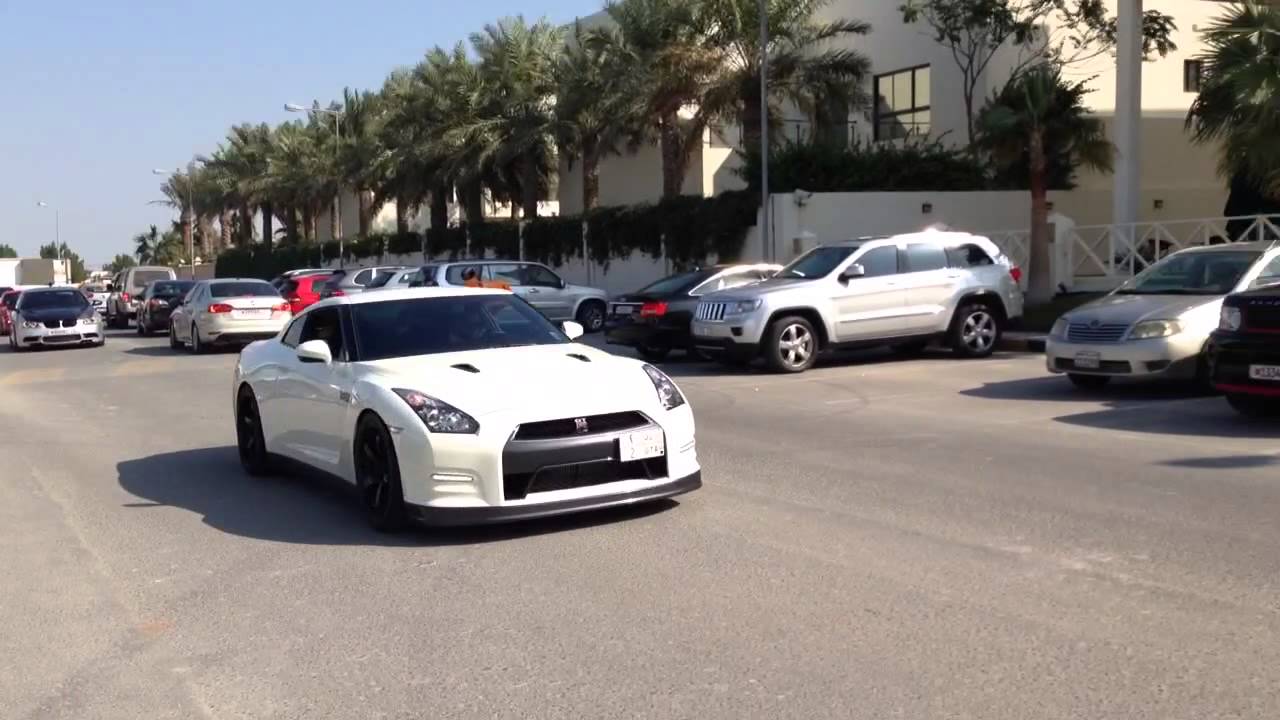 Bahrain Supercars Club Meet (2)