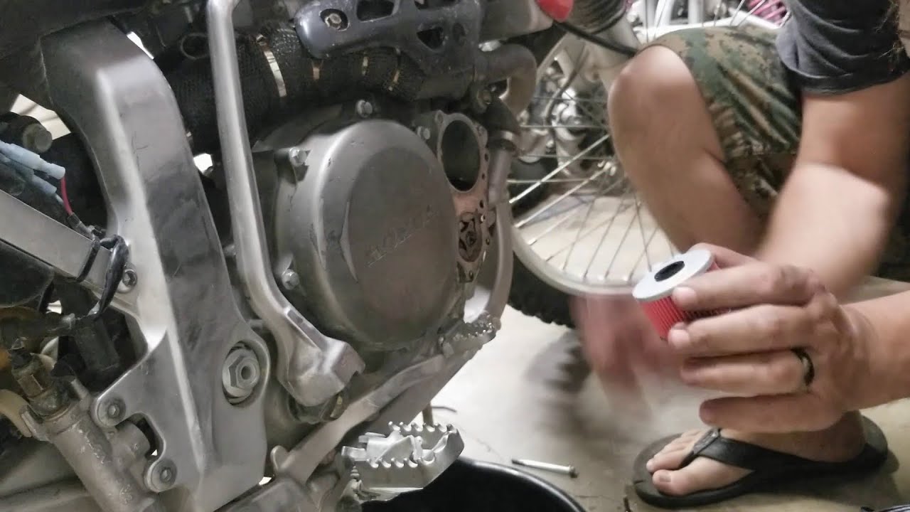How to change oil xr650r