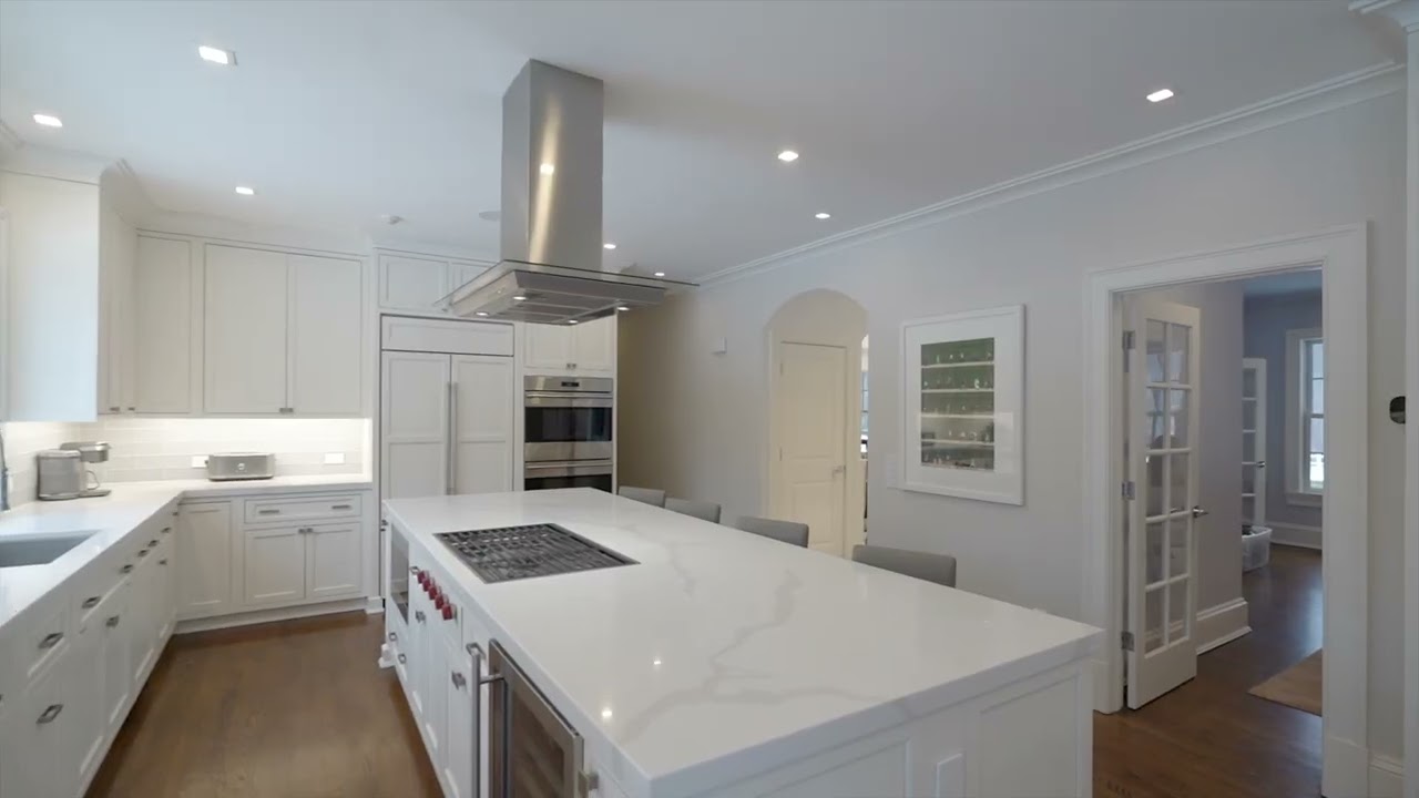 10 Wyckham Hill Ln, Greenwich, CT 06831