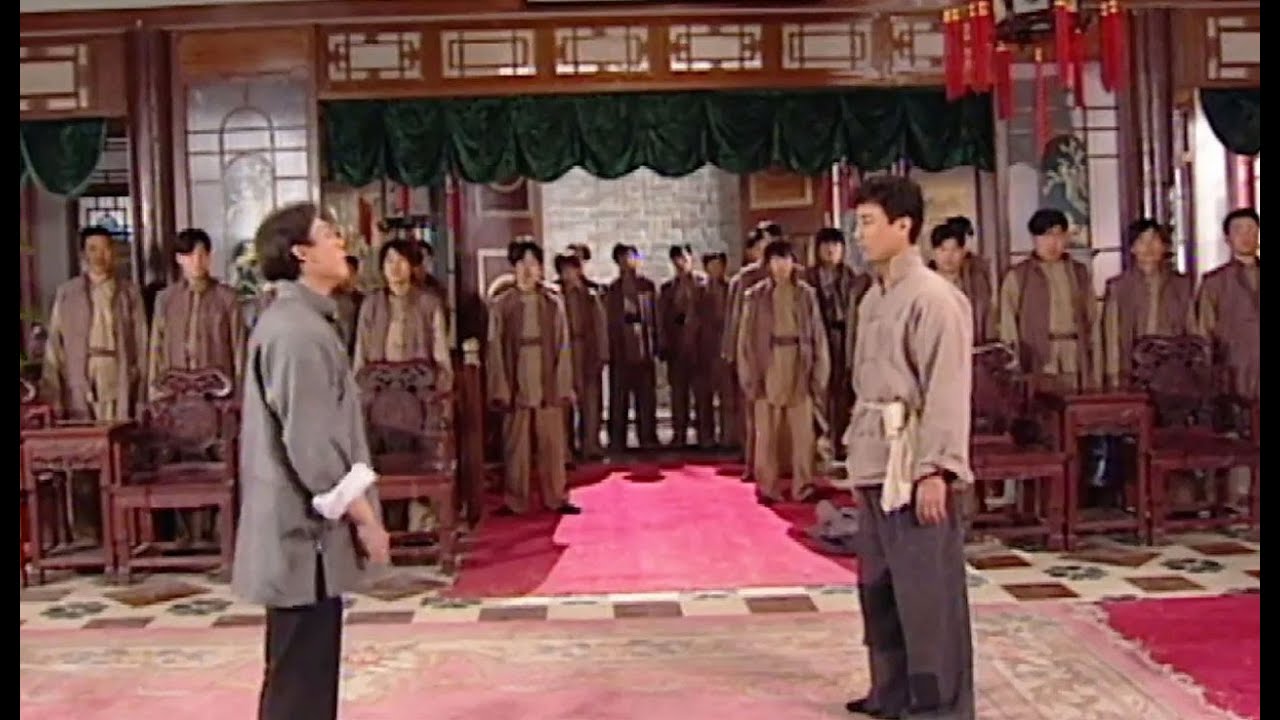 恶霸当众看不起小伙，下一秒连环腿爆发，一脚踢飞他！⚔️馬永貞之爭霸上海灘