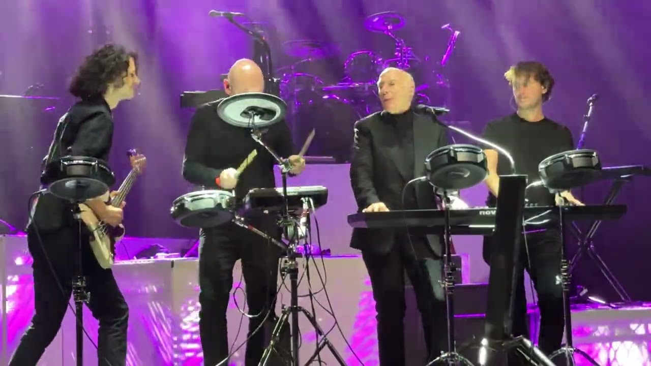 Midge Ure - The Voice, The Auditorium, Liverpool, 7/12/24