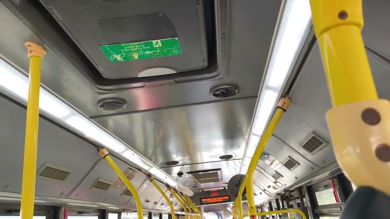 riding on golden dragon XML6125CC DB route 5 in ofakim (Voith Slow idle)