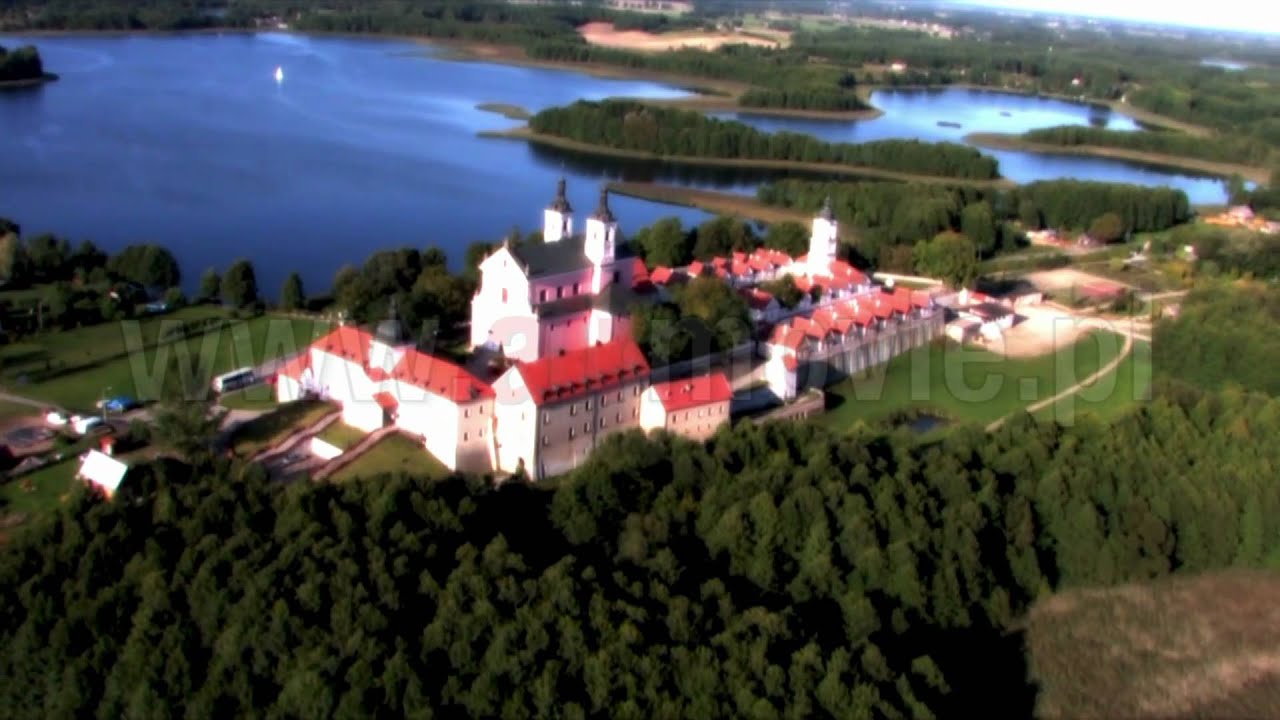 Klasztor Kameduł&oacute;w nad jeziorem Wigry