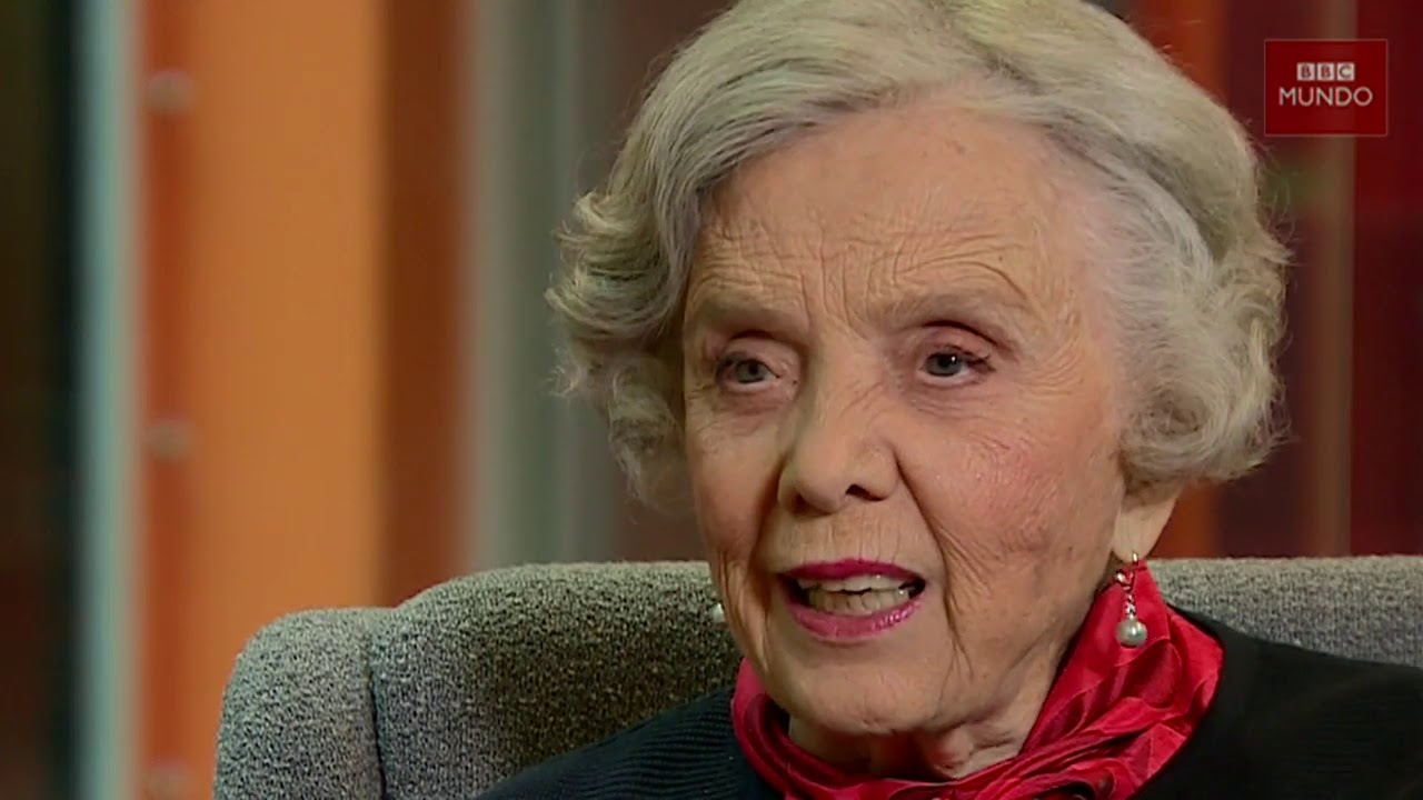 Elena Poniatowska - Entrevista realizada por BBCMundo durante la LBF2015
