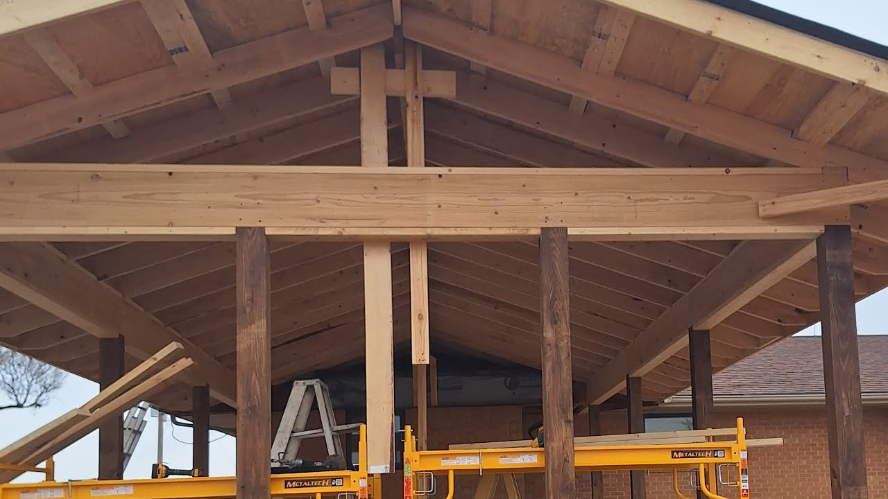 Ahora instalaremos madera Tounge and Grove de Ponderosa Pine