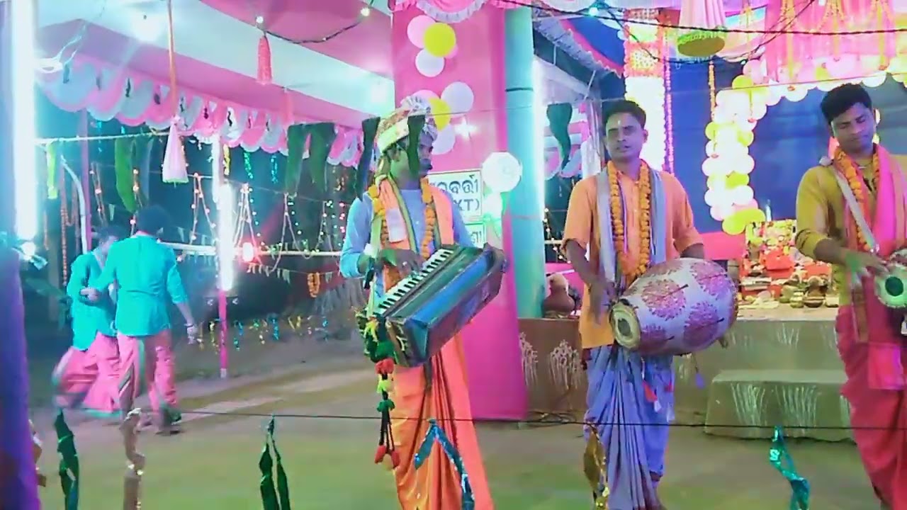 odia kritan ... beautiful song nedabhadi,bripada performed at bauripada ..mahamantra .