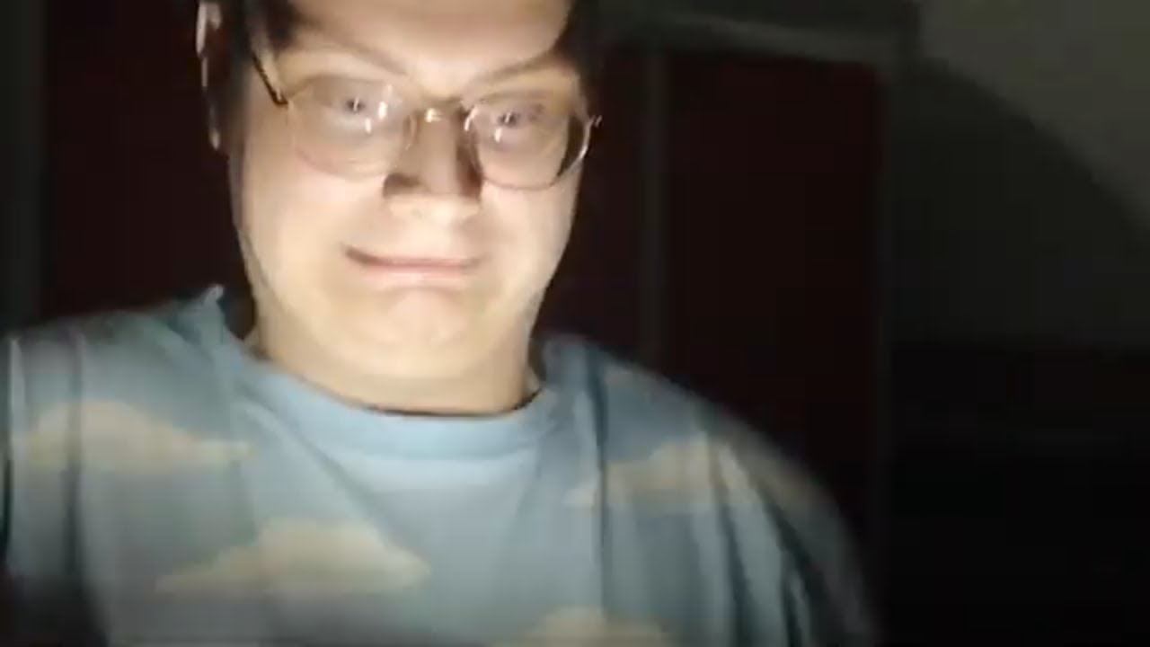 NIGDY NIE PRZYWOŁUJ DUCHA SZYMONA B O 3 W NOCY W TECHNIKUM POLNA *straszne* pozdrawiam