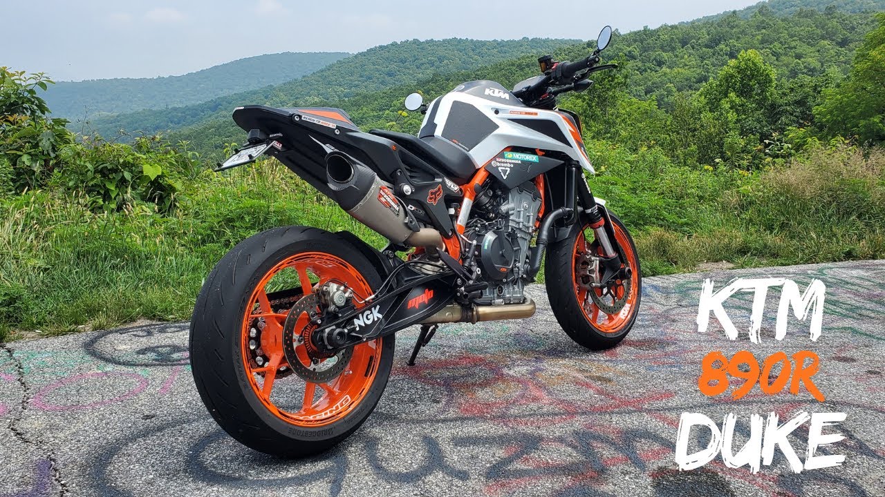 RIDING my KTM 890R Duke on Blood Mountain never gets OLD!!