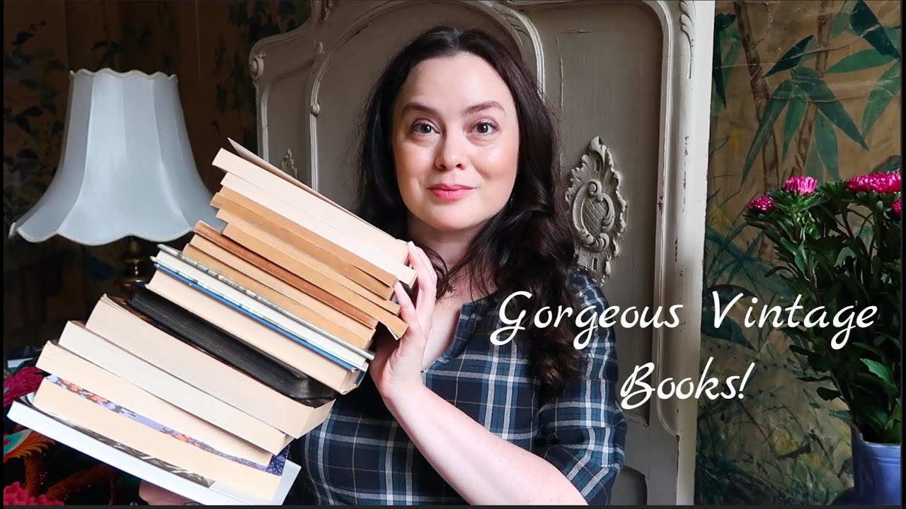 Cosy Vintage Book Haul / Secondhand & Thrifted Books!