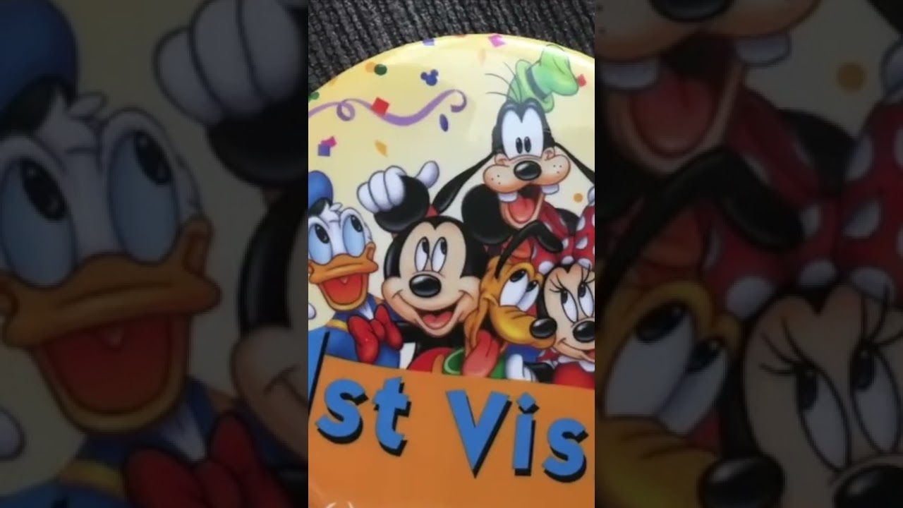 How to get FREE Stuff at Disney World