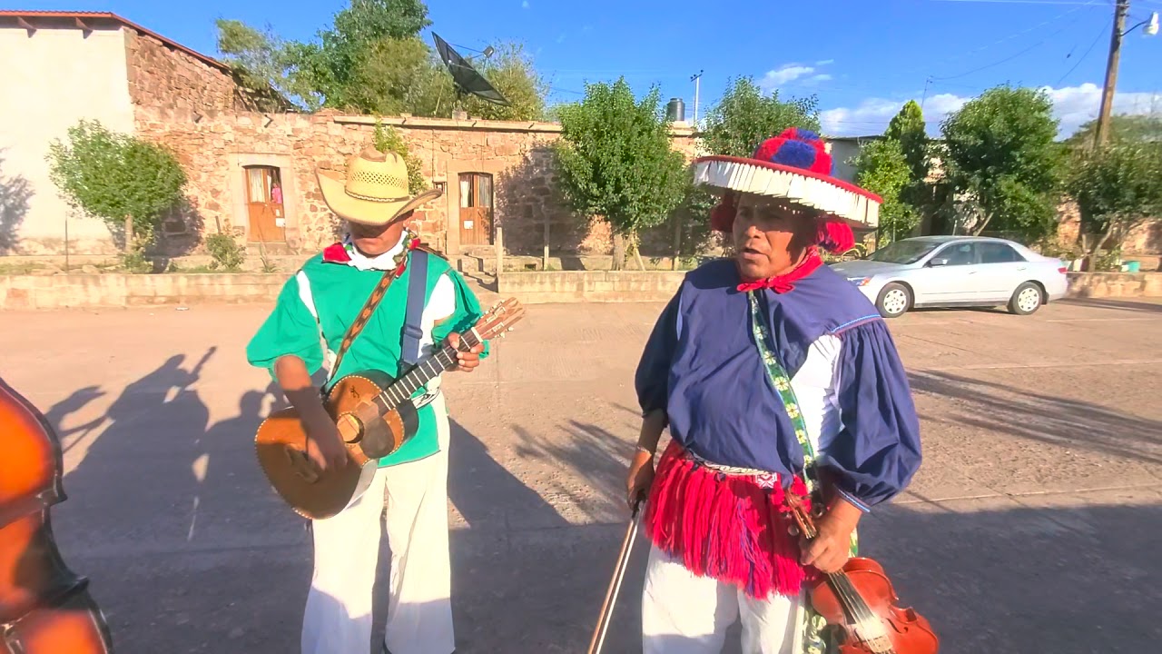 (corridos mix) GRUPO WIXARIKA