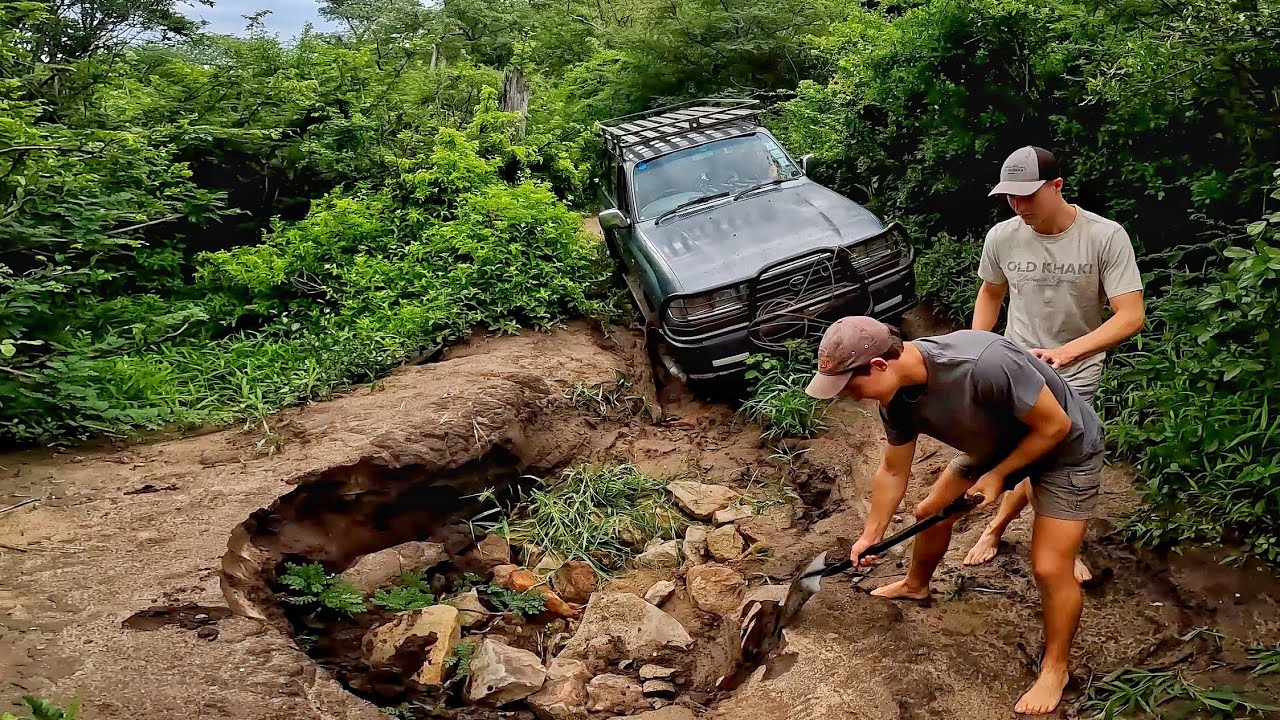 4x4 Fishing in Devil’s Jungle for African Tigerfish and Tilapia 