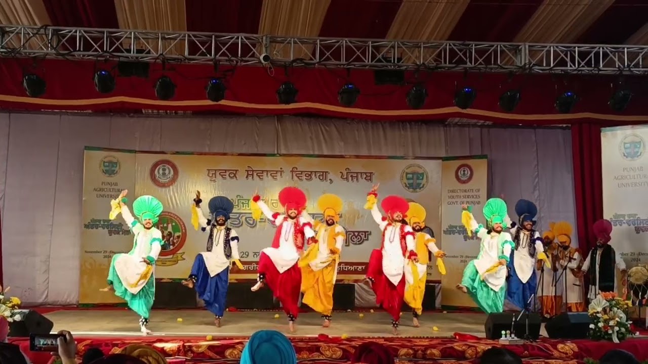 Lovely Professional University Bhangra PUNJAB STATE INTERVARSITY YOUTH FEST  PAU Ludhiana,29dec-2nov