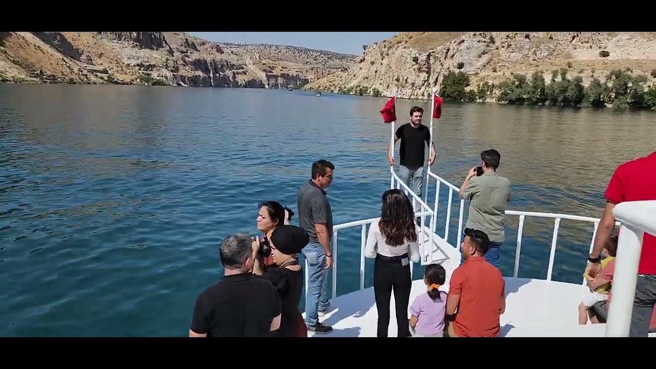 Şanlıurfa Halfeti Fırat Nehri Tekne Turu