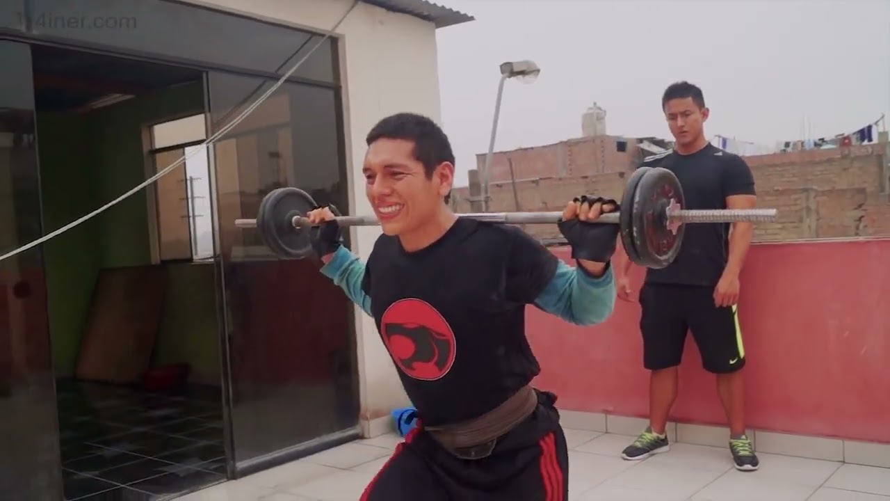 Entrenamiento de piernas en casa con el gran anthony montalvan 🙏🙏🙏. #vyp #fuerza #nuncaterindas 